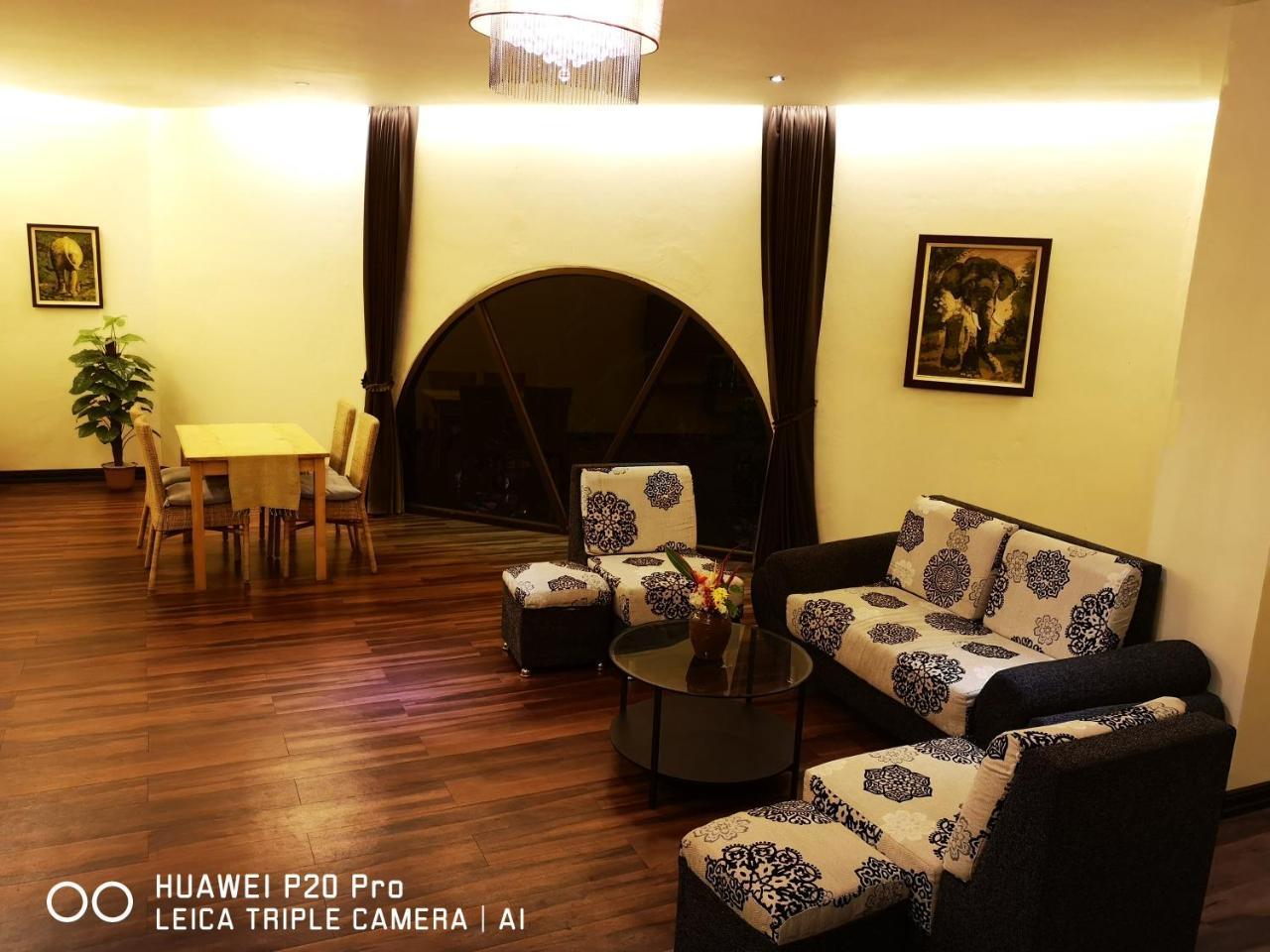 Phonethip Plaza Hotel Вьентьян Экстерьер фото